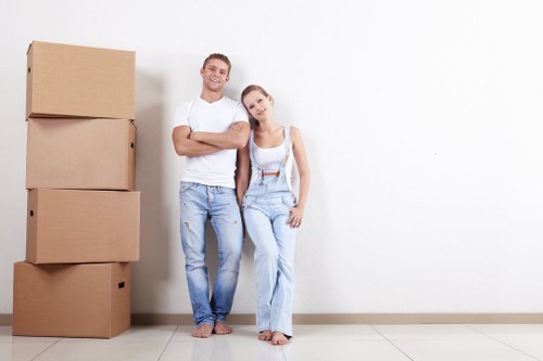 Moving truck service for homes in Norwood Green