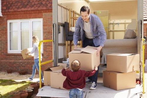 Removal van service for home and business moves in Norwood Green